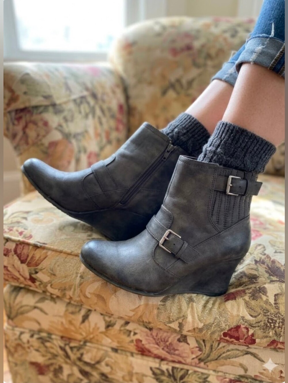 Kenneth Cole Reaction Charcoal Gray Wedge Ankle Boots Faux Leather Size 7.5